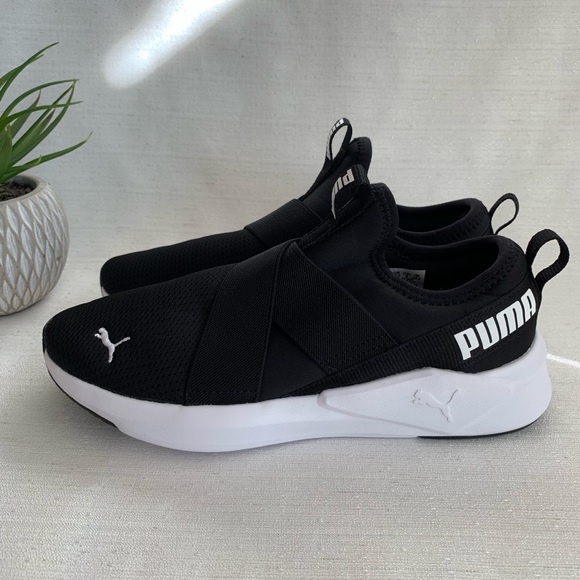 Puma Black and White Chroma Slip-On Light Weight Athletic Sneakers Woman’s 8 - Picture 4 of 10